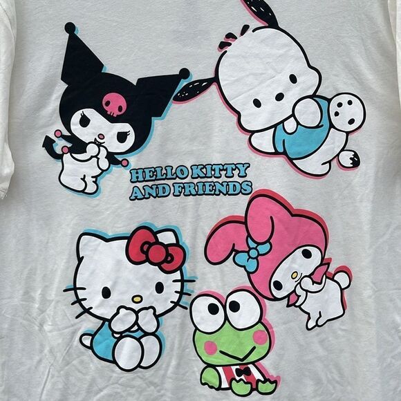 Women’s Hello Soft Kitty & Friends Graphic Short Sleeve T-Shirt Size XXL - Picture 2 of 7